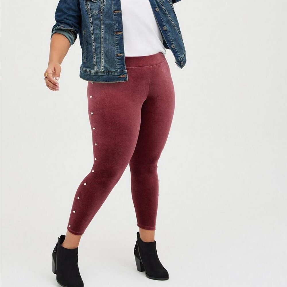 NWT Torrid Women's 2X Pink Red Velvet Pearl‎ Side Leggings